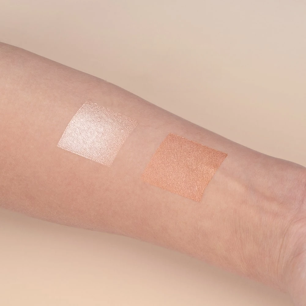ALIX-AVIEN-SHIMMER-SPRAY-FOR-BODY-SWATCHES